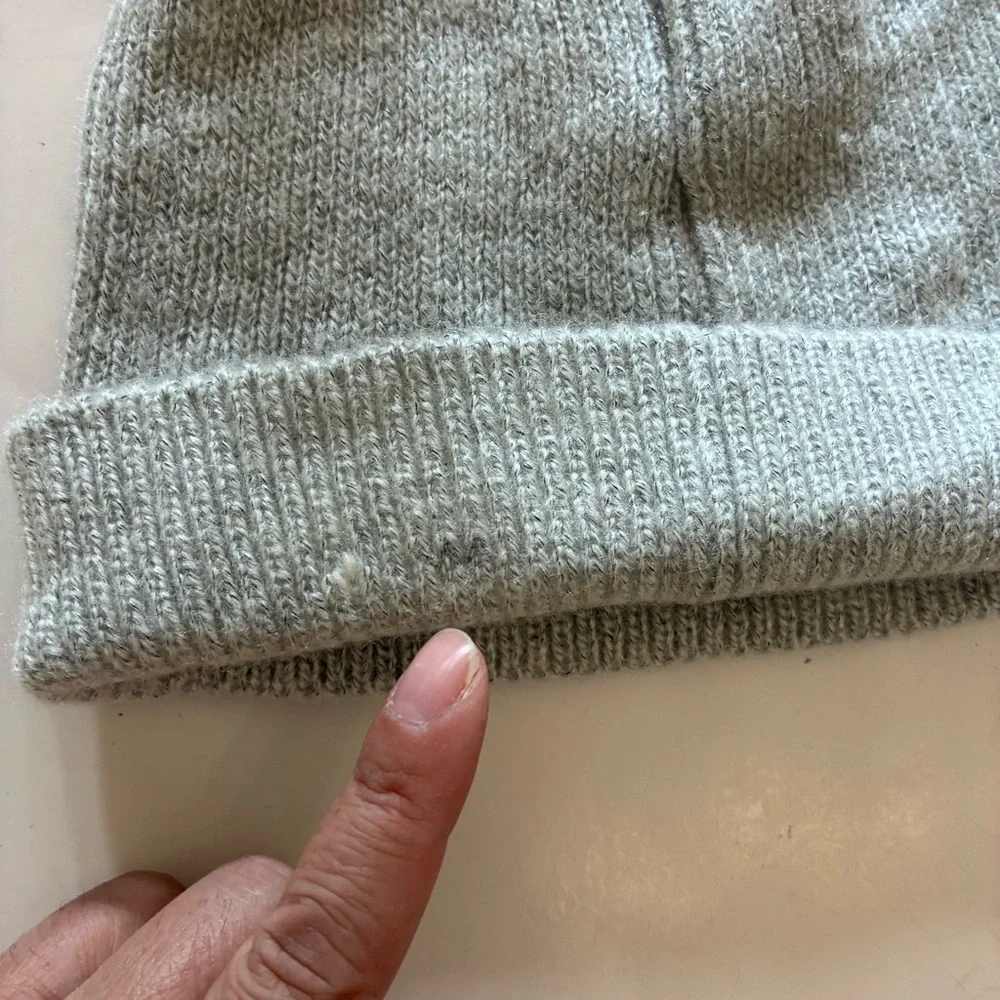 Tucker + Tate Kids Gray Embroidered Bird Floral Beanie